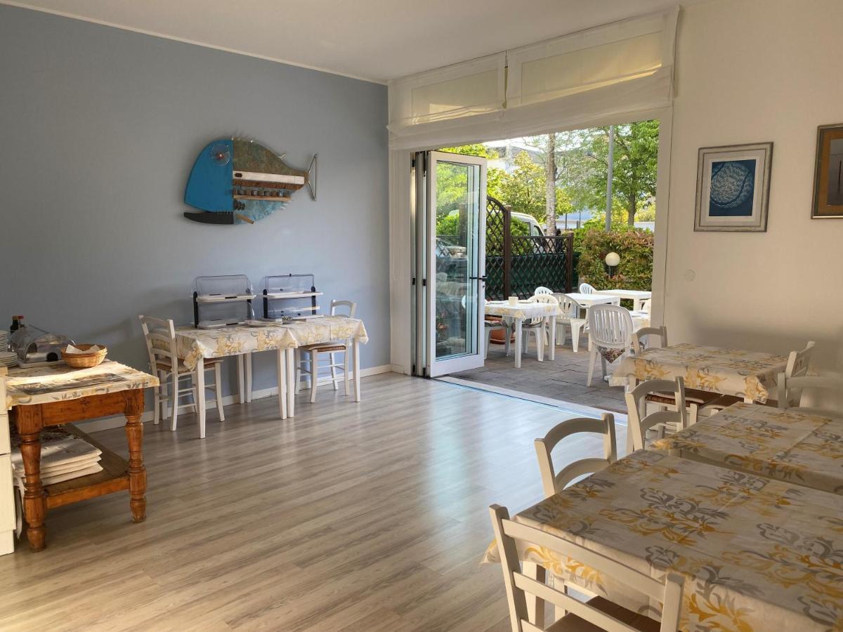 Hotel Ai Fiori Γκράντο Εξωτερικό φωτογραφία