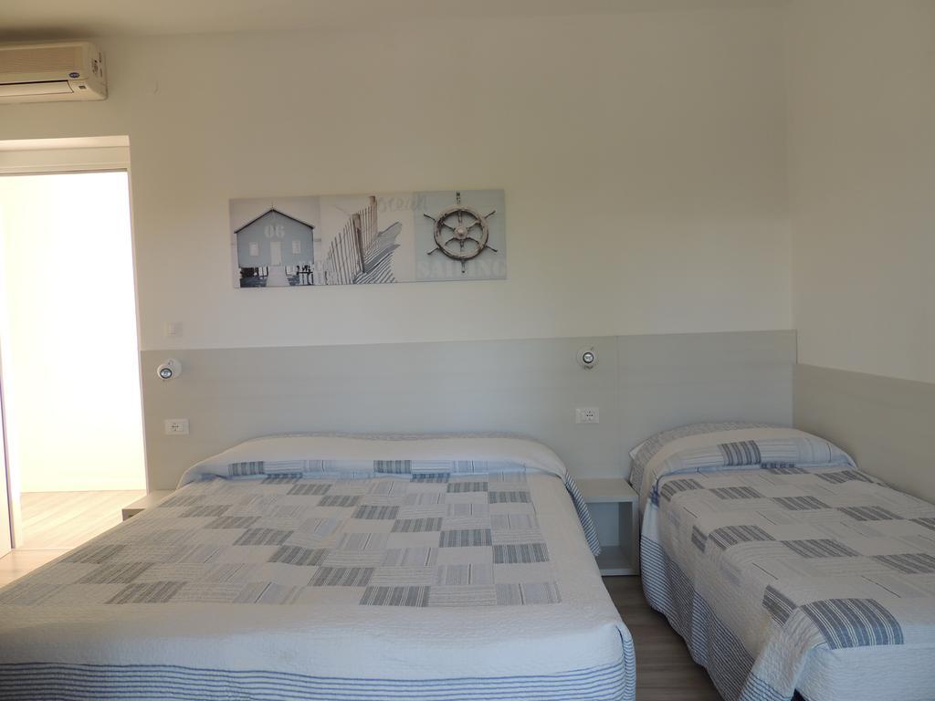 Hotel Ai Fiori Γκράντο Εξωτερικό φωτογραφία