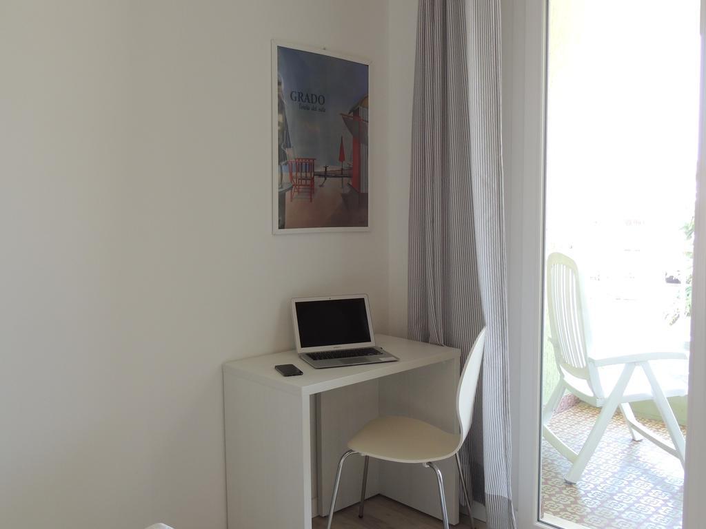 Hotel Ai Fiori Γκράντο Εξωτερικό φωτογραφία