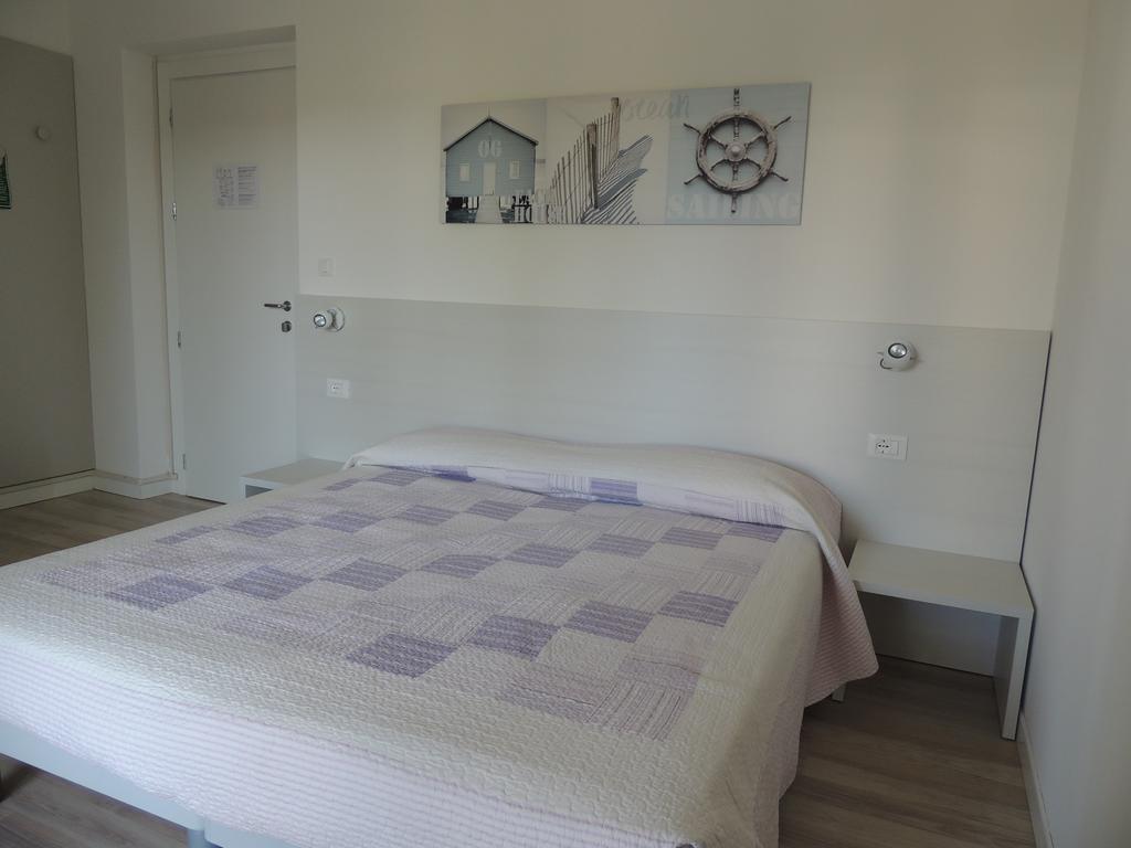 Hotel Ai Fiori Γκράντο Εξωτερικό φωτογραφία